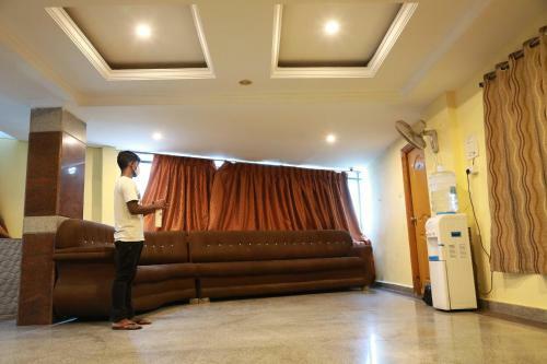 Hotel Sravanthy Inn