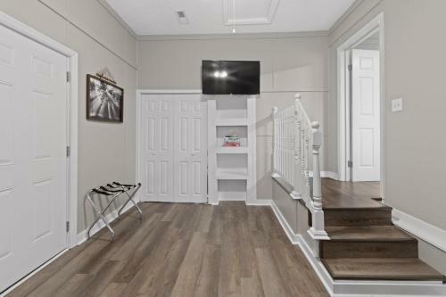 Creek Valley House On Chattanooga Valley Rd