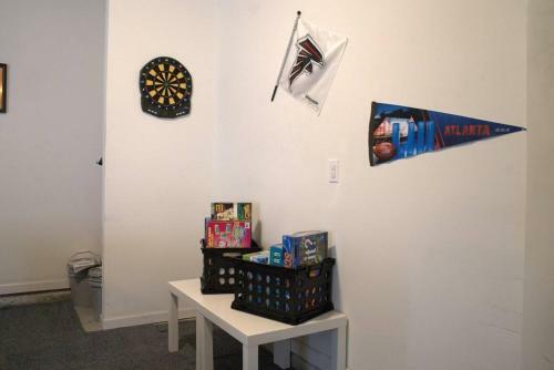 Luxury & Spacious Getaway W/king Bed & Pool Table