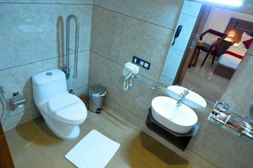 Hotel Thamburu International
