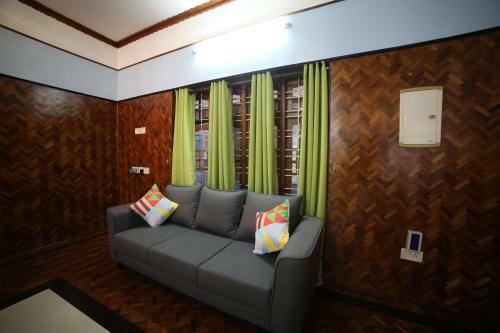 Hostal Oyo 80668 Rinsalayam