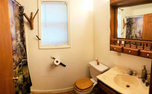 Mountain Laurel Cottage At Hearthstone Cabins And Camping - Pet Friendly