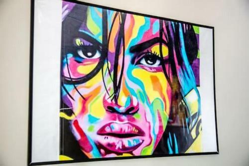 Apartamento Graffiti Home Cozy & Convenient 1.7 Miles From Ksu