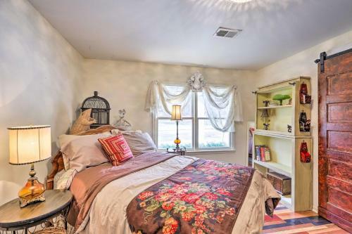 Newnan Cabin With Pavilion Near Serenbe Trails!