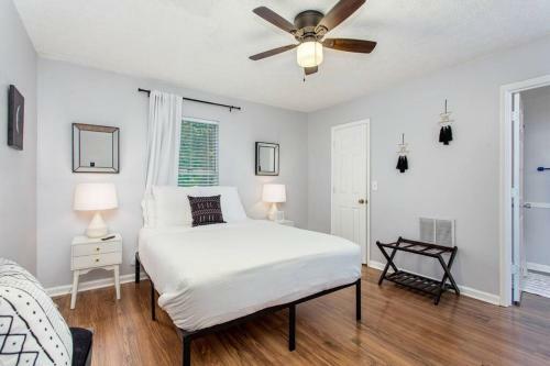 Weekdays Discounted - Every Bedroom With Tv!