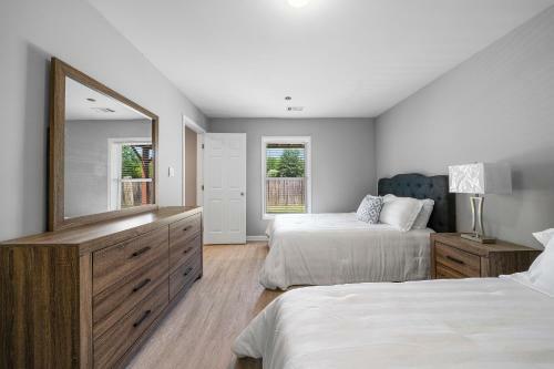 Hostal Chic Modern Private Suite Near Atl Airport