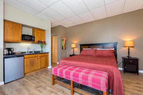 Luana Inn Bed & Breakfast