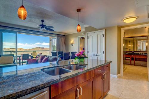 Apartamento K B M Resorts Hkh-816 - Sumptuous 1bd, 1ba 8th-floor, Ocean Views, Oversized Layout, Chef's Kitchen