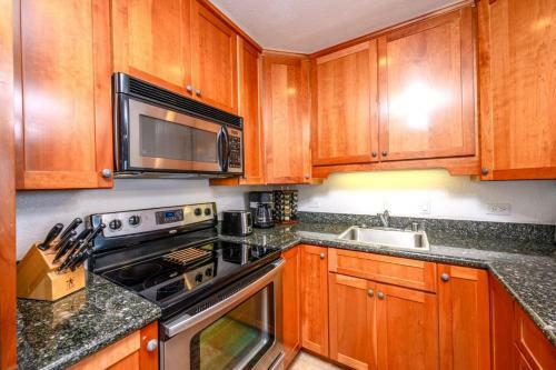 Apartamento K B M Resorts Ks-258 - Ocean-front Views, 2bd, 2ba Large Floorplan, Steps To Pools And Beach