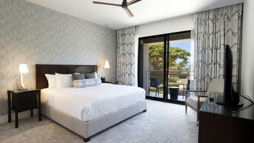 Maui Westside Presents - Luana Garden Villas 18c