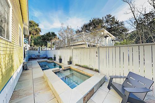 Longboard House