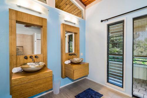He'eia Bay Hale