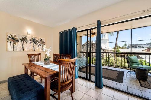 Kona Plaza 215
