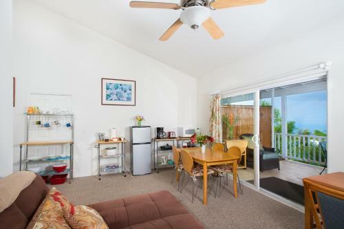 Hostal Bears' Place Guest House
