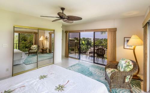 Kahaluu Bay Villas #305
