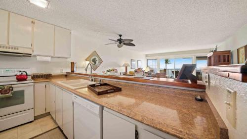 Sea Village #2304