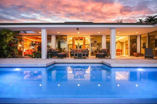 Dolphin House - Hawaii