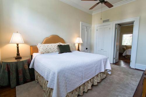 Apartamentos Getaway On Gordon By Lucky Savannah