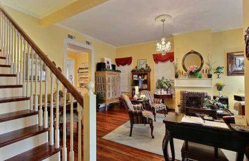 Bed & Breakfast Green Palm Inn