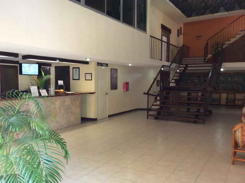 Hotel Plaza