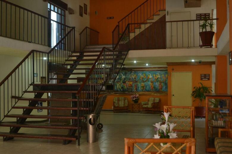 Hotel Plaza