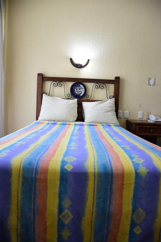 Hotel Plaza