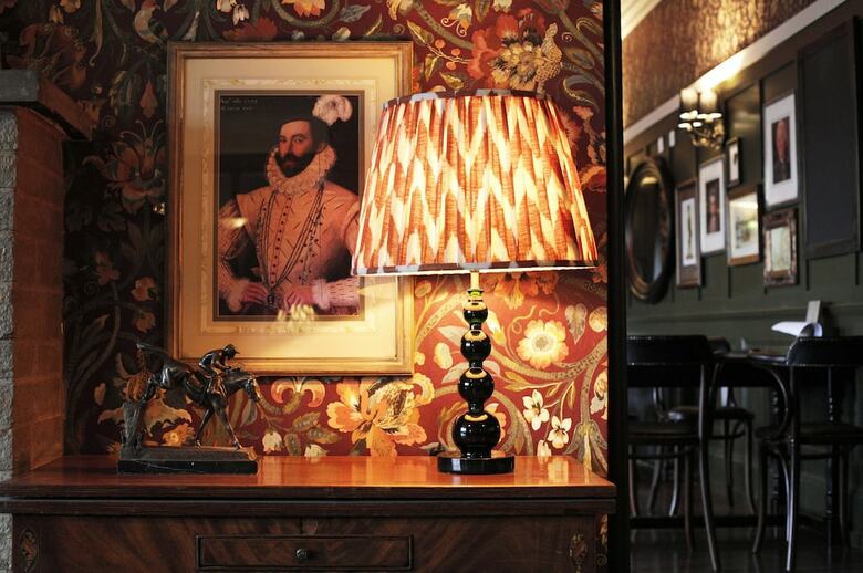 The Black Swan Hotel