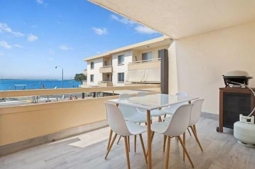 Bay Village - Shoal Bay Apartments