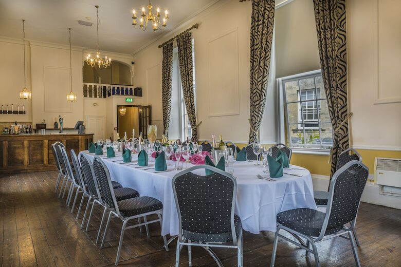 Hotel White Hart Royal