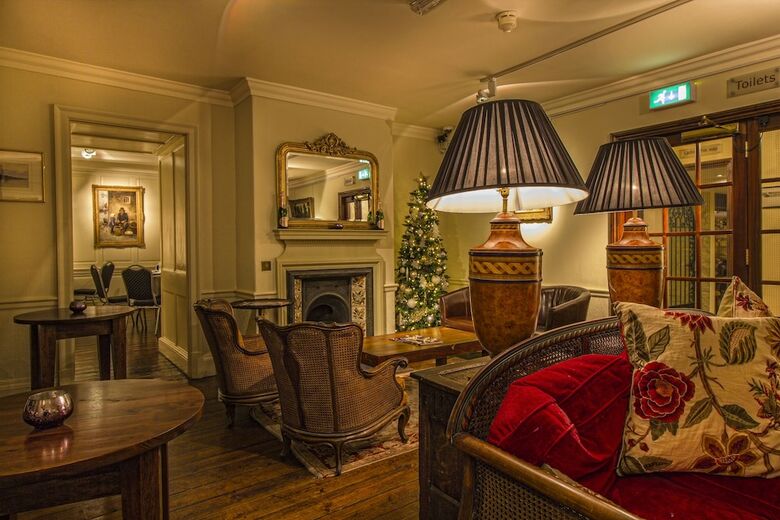 Hotel White Hart Royal