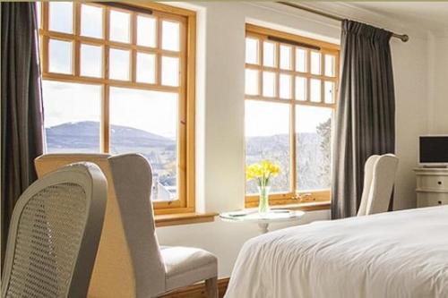 Hostal Sutherlands Guest House