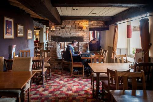 Posada Admiral's Table By Marston's Inns