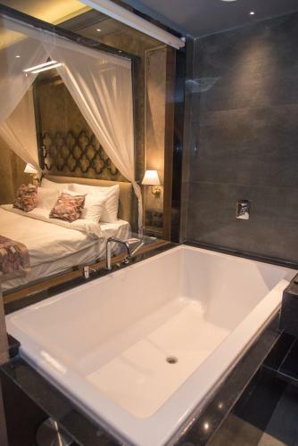 Hotel Historia Royal