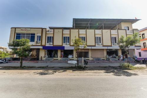 Hotel Townhouse 705 Ardency Greens