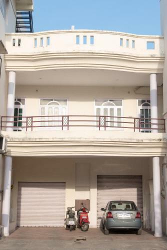 Dev Vijay -city Centre Boutique Homestay
