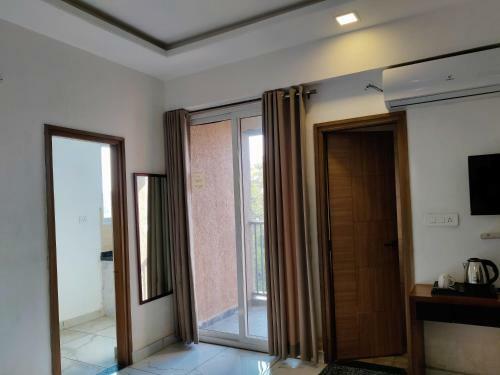 Hotel Nikanshvee, Udaipur