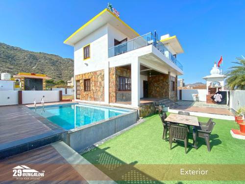 Falcon Villa By 29bungalow