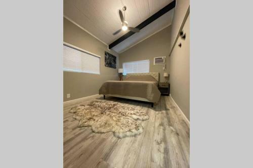 Army Street Beach House By 604 Restaurant!