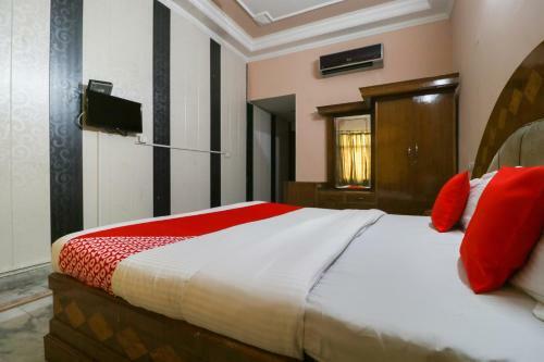 Oyo 61070 Hotel Krishna