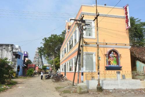 Posada Murali's Kudil