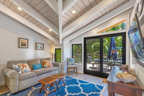 129-3 Puamana Ocean View