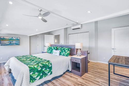 100-4 Three Bedroom Ocean View
