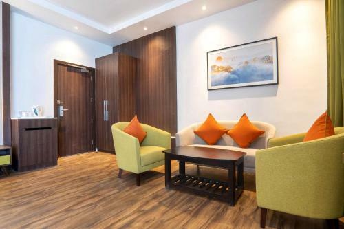 Hotel Le Roi Lake View, Koti