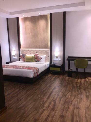 Hotel Le Roi Lake View, Koti