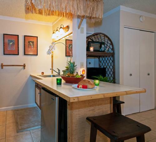 Sandpiper 121b-cute Studio With Pool, Bbq, Hot Tub, Wifi