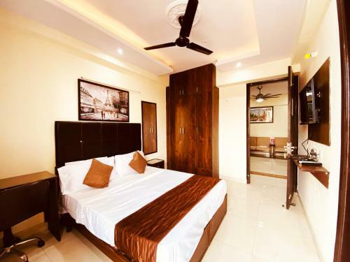 Hotel Admire Inn "atta Market, Noida Sector 18"