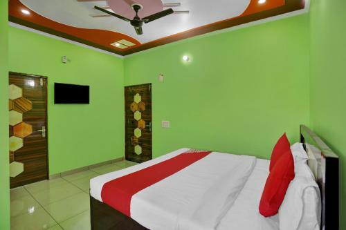 Oyo Flagship 83734 Hotel Jewar International