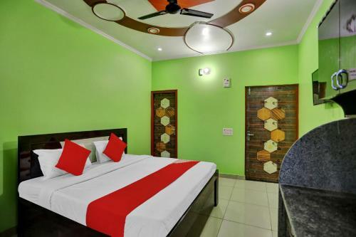 Oyo Flagship 83734 Hotel Jewar International