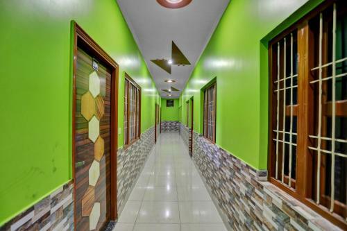 Oyo Flagship 83734 Hotel Jewar International