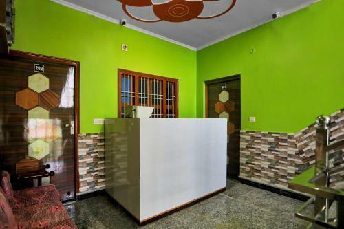 Oyo Flagship 83734 Hotel Jewar International